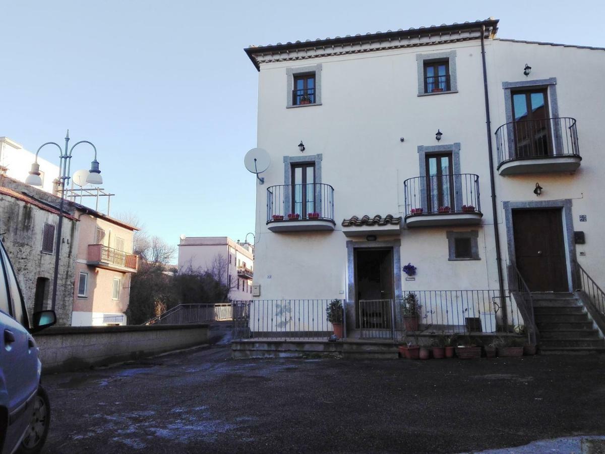 Apartamento Il Palazzetto Sulla Francigena Formello Exterior foto